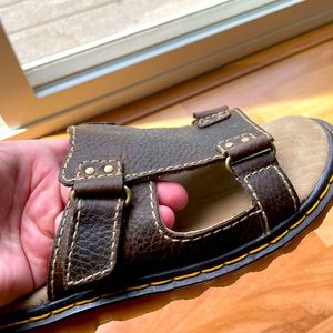 Dr. Marten’s Mens Sandals, size 8.5, Brown Leather